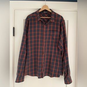 Men’s Arc’teryx button down, XL